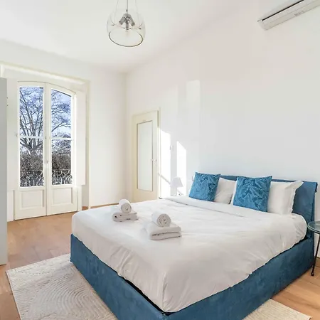 - Porta Venezia View Apartment